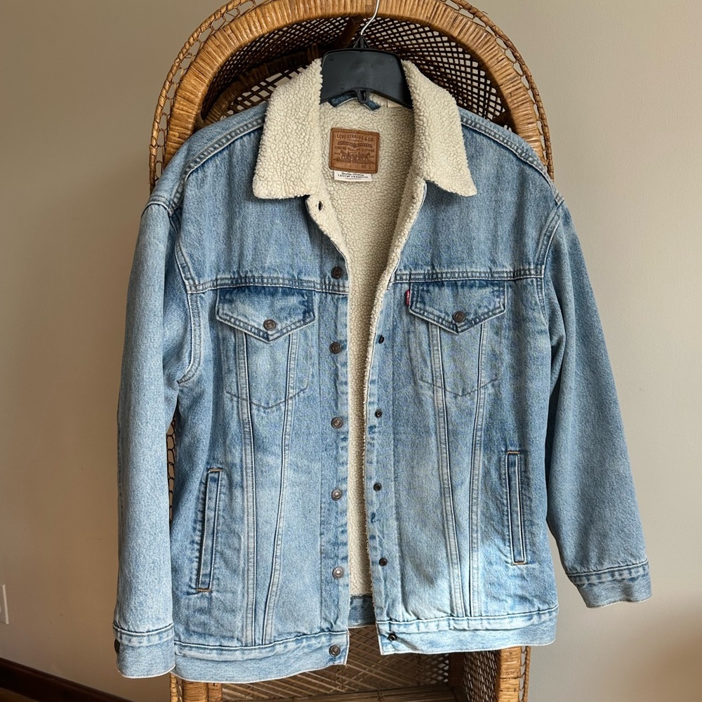 Vintage Levi’s Denim & Sherpa Trucker jacket